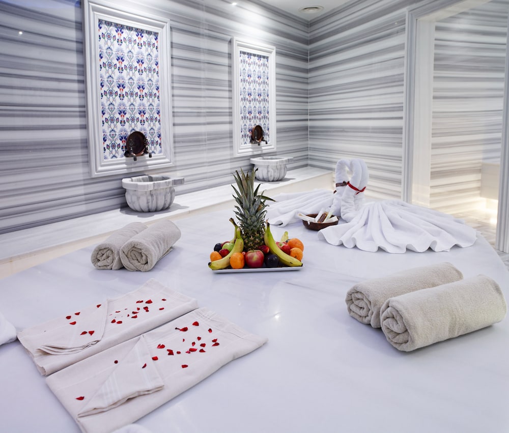 Euro Park Hotel - Image 23