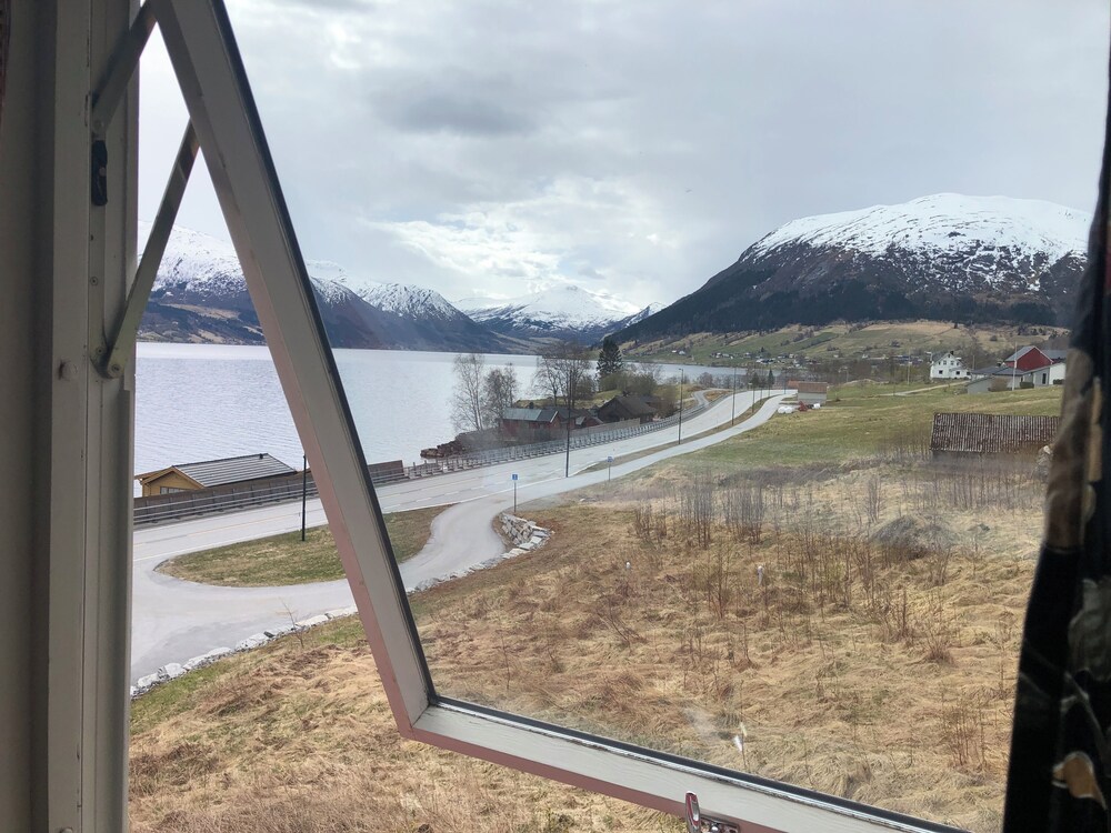 Jølster Lake View