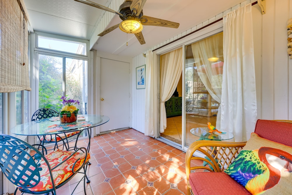 Serene St Augustine Townhome: Walk to Beach!