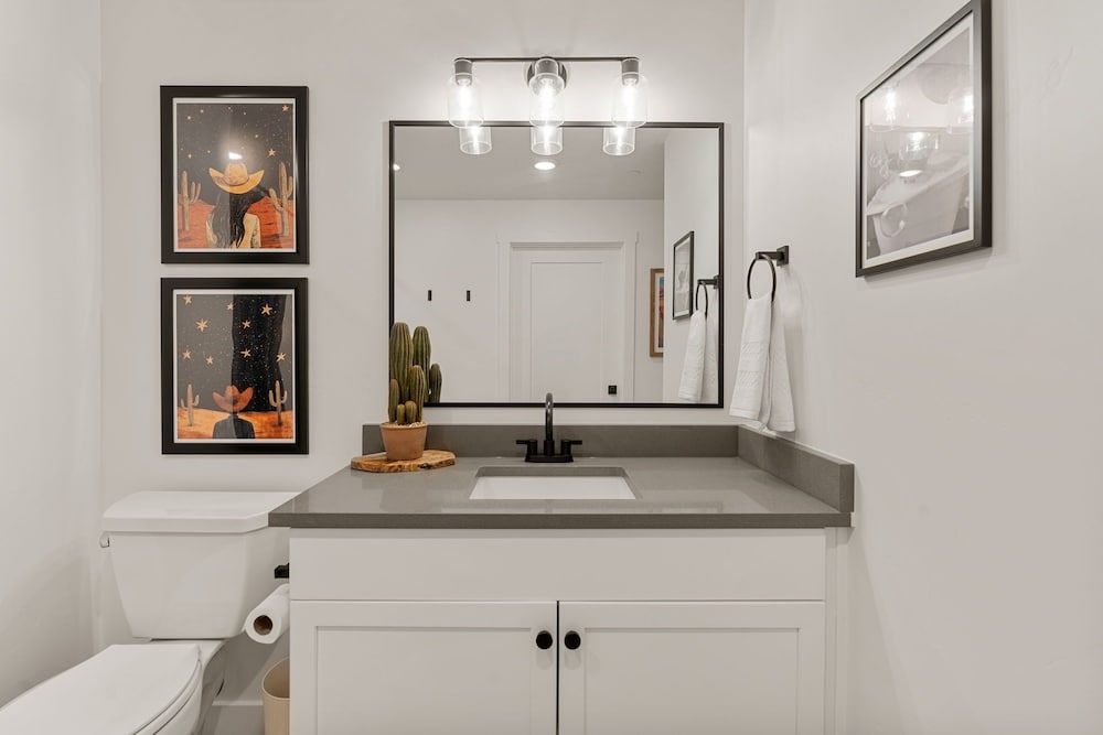 Mane Stay At Terra 3 Bedroom Condo