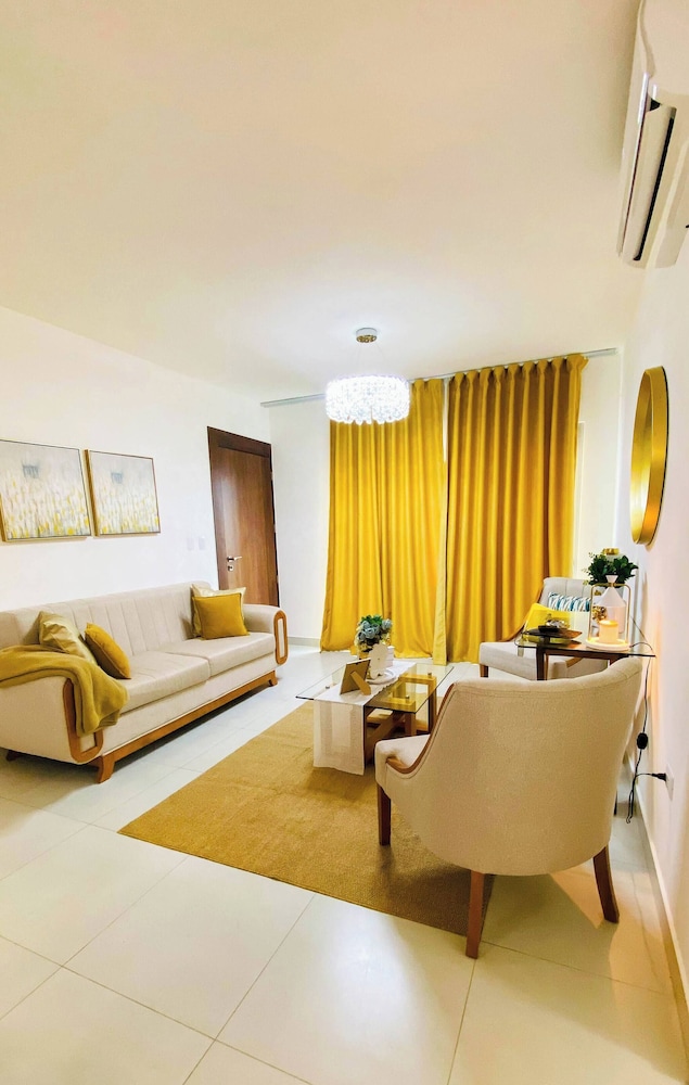 Modern Penthouse Albarobello Residences
