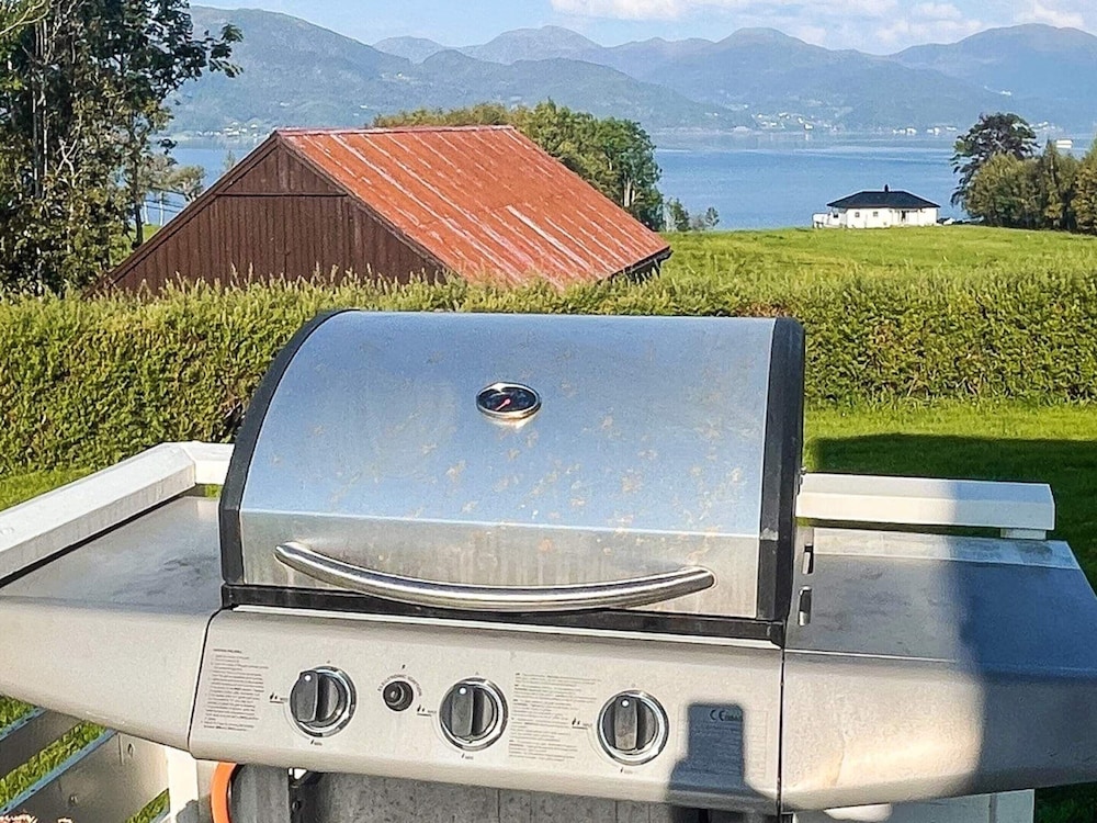 12 Person Holiday Home in Davik