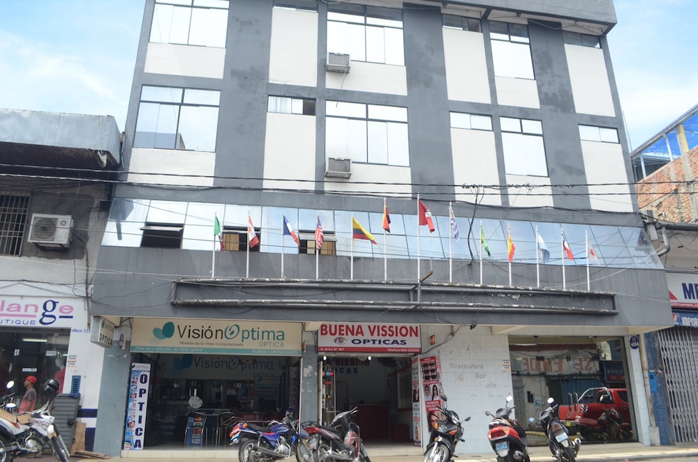 Amazon Green Hotel - Hostel