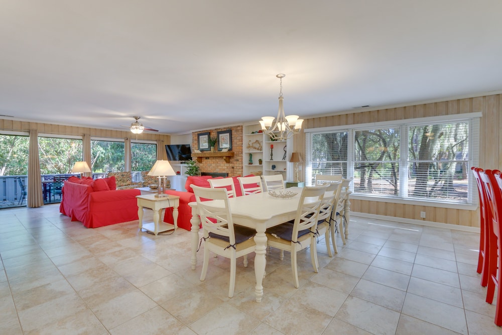 Hilton Head Island Resort Home w/ Community Beach! view 3
