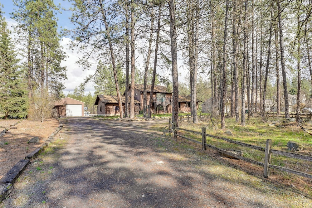 On-site Access to Spokane River: Home w/ Fire Pit!