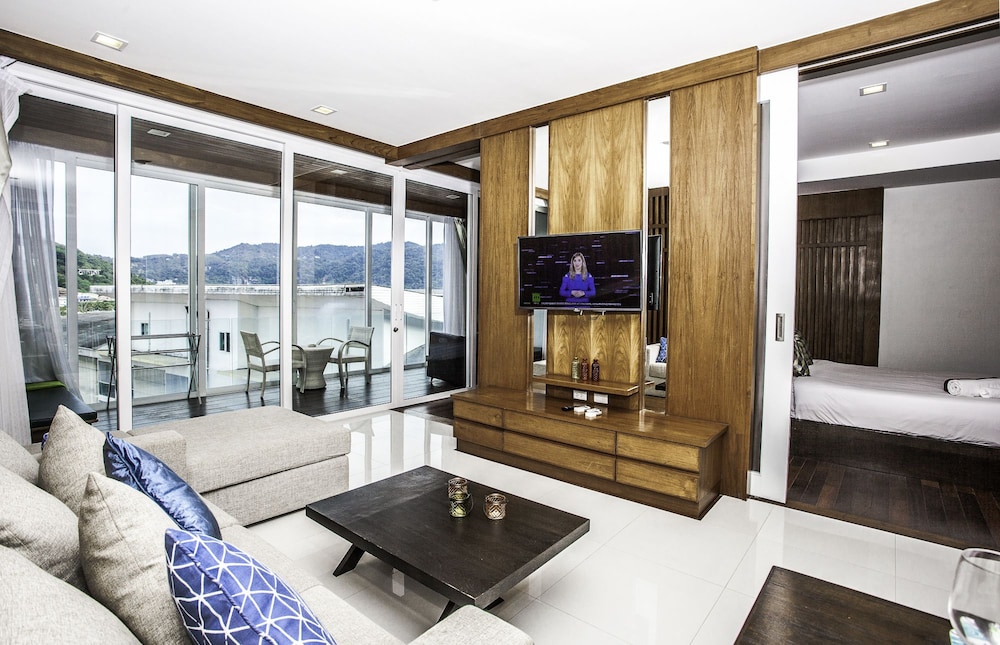 Q Kata Residence