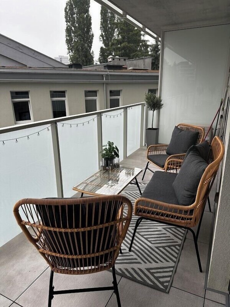 Kępa Mieszczańska Apartament by Renters