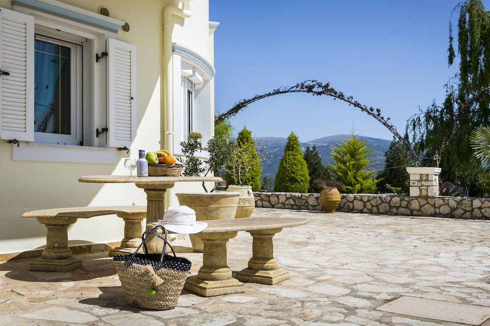 Evi's Gardens