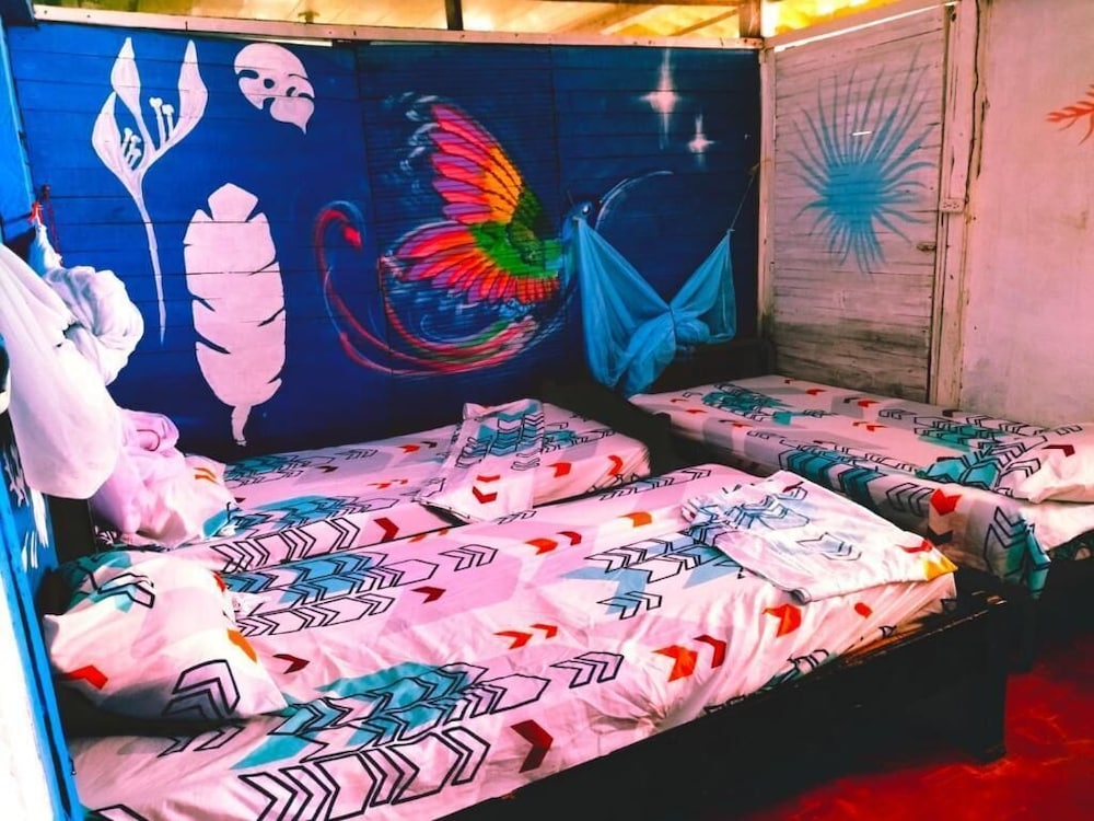 Wira Pora Hostal