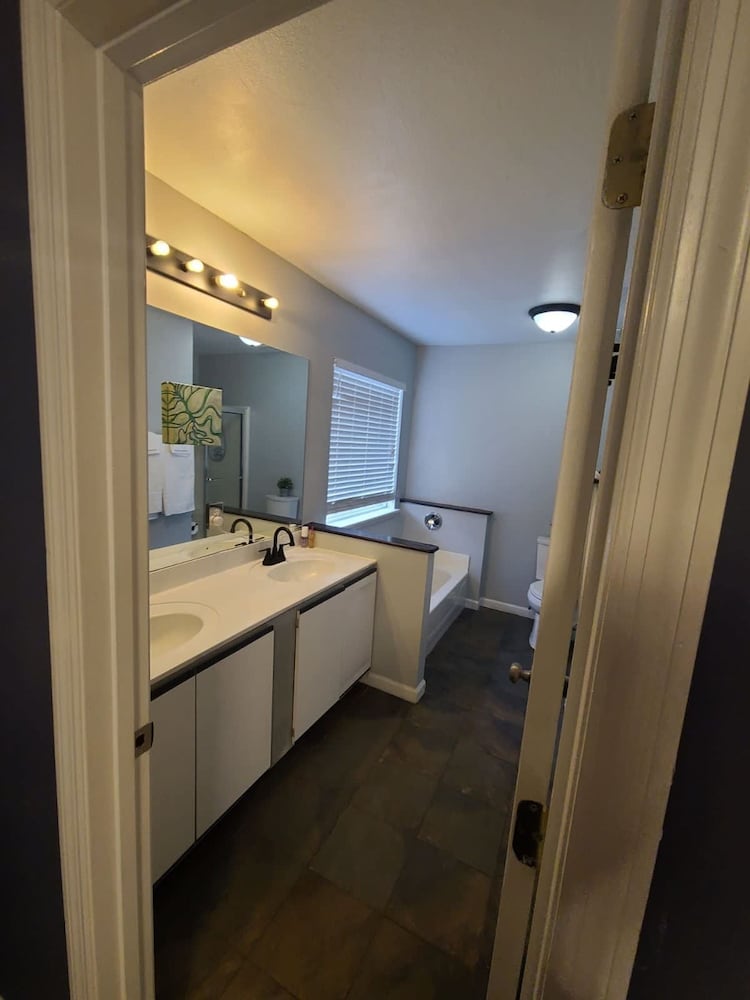 Remodeled and Inviting Free EV Charging Station Level 2