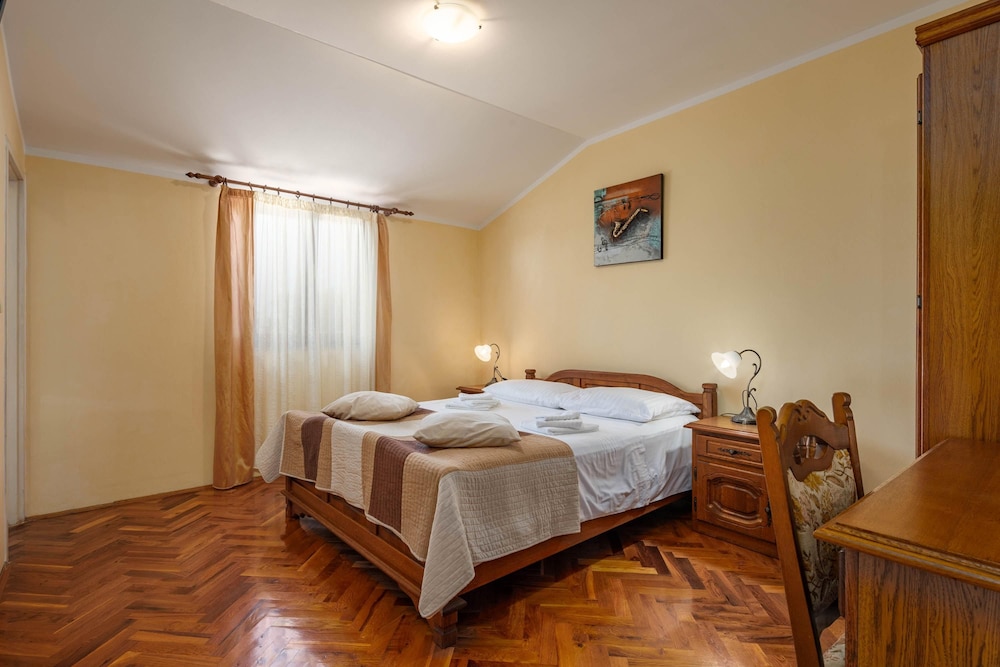 Pool Villa Divina in i an