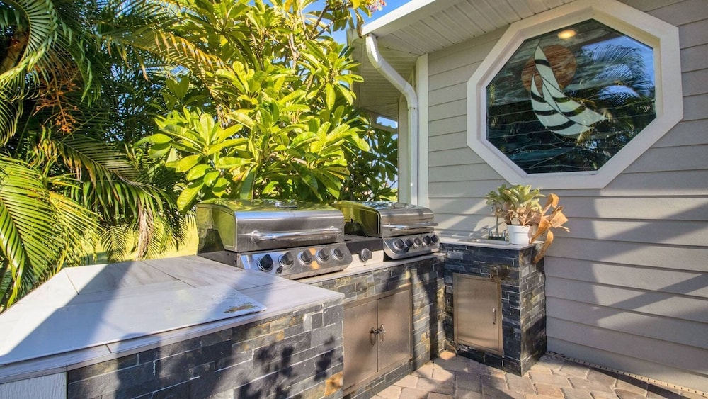 Height Of Luxury In Bird Section Of Punta Gorda Isles 3 Bedroom Home