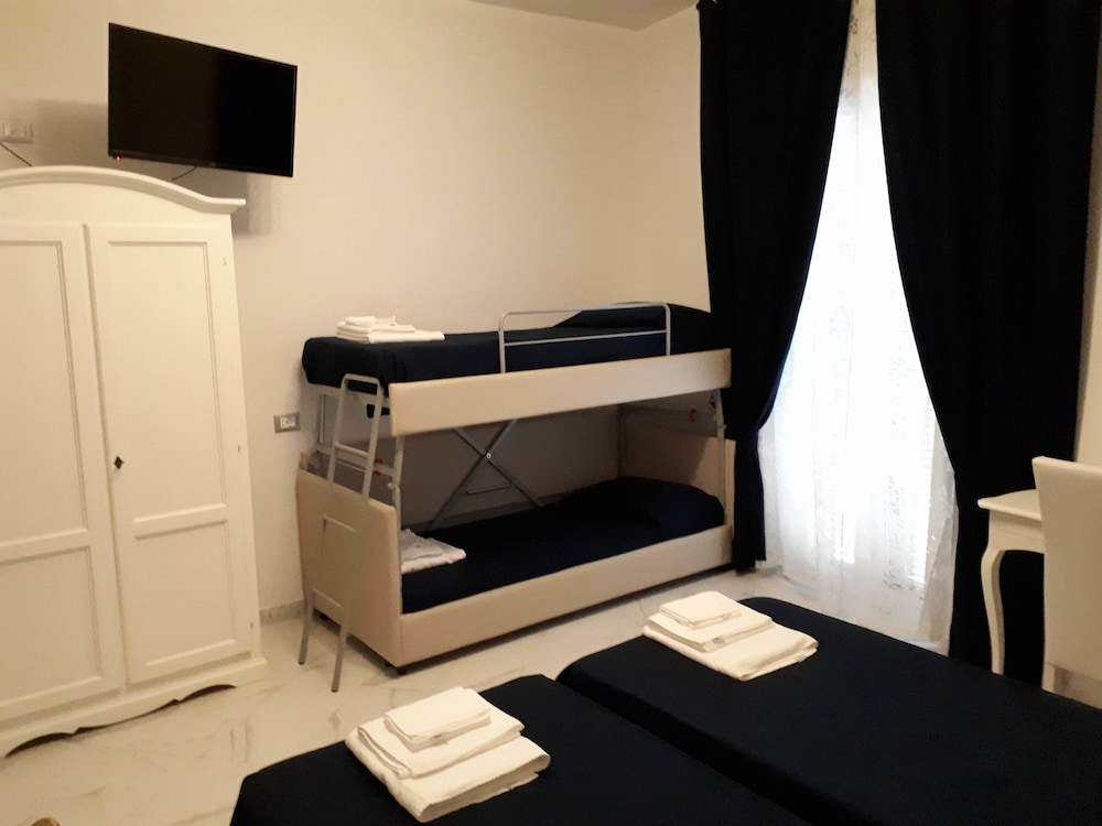 Colosseo Rooms Imperial Rome