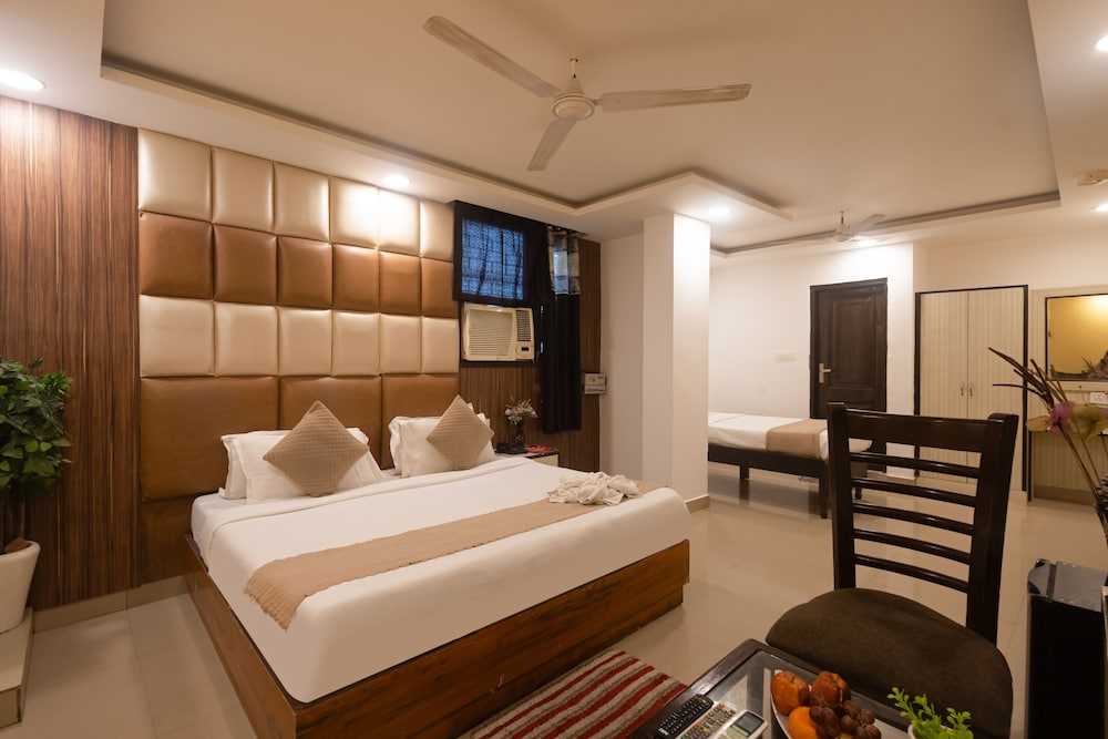 Hotel Krone Delhi