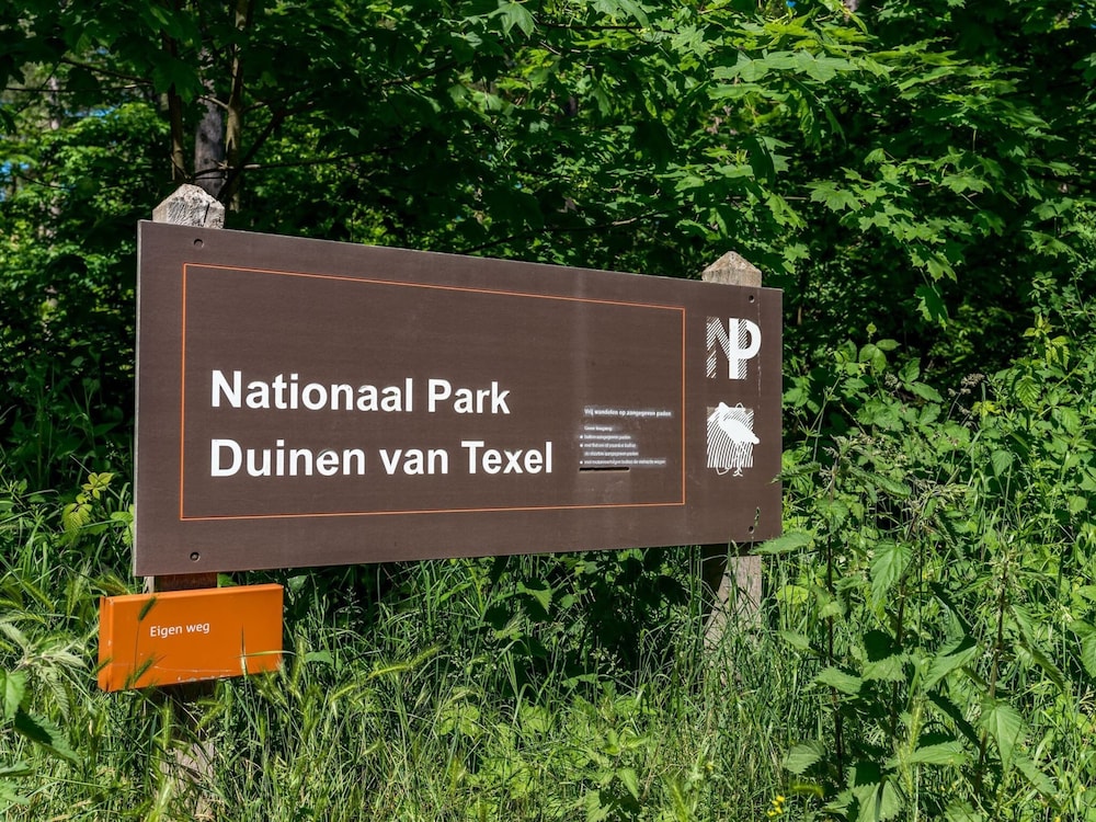Villa in Texel Near Beach and Nature Reserve