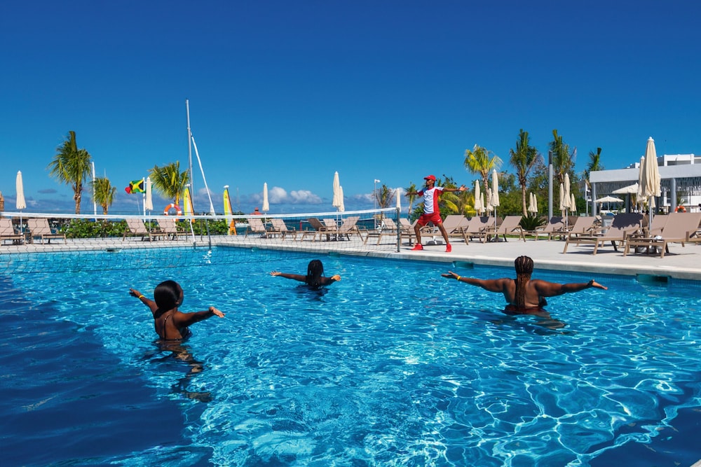 Jamaica Vacations - Hotel Riu Montego Bay - Adults Only - All Inclusive - Property Image 2