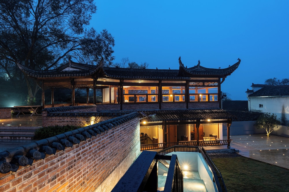 Leisure Haven - Tachuan Hotel