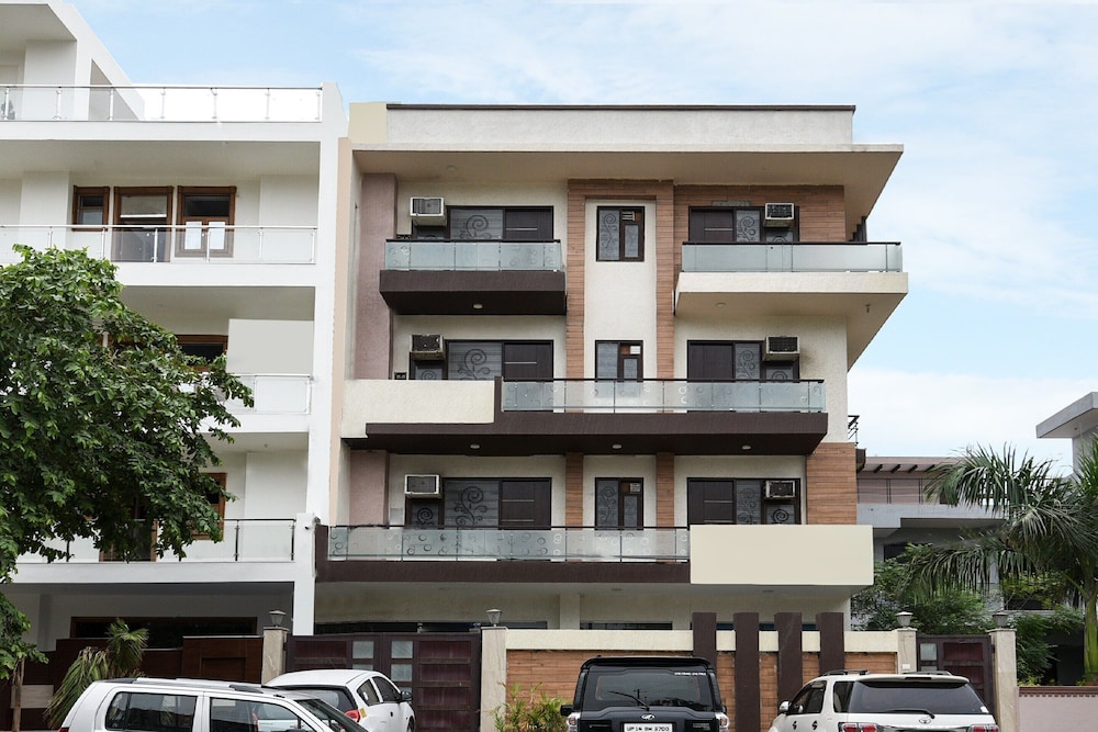 OYO 8500 Hotel Sun Palace Residency