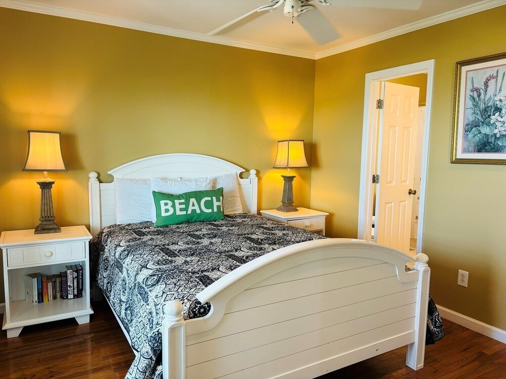 Sea Biscuit - 4 Br Home