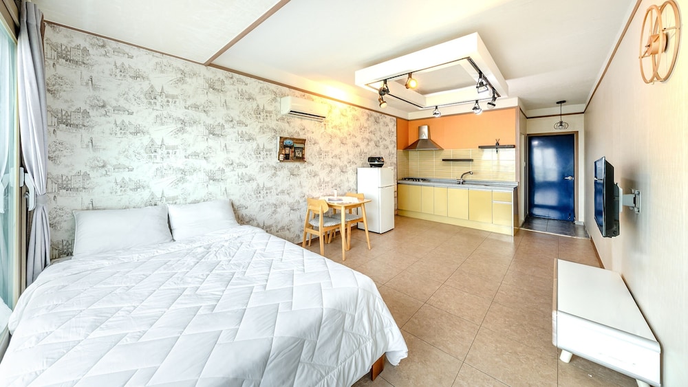 Yeongdeok January and February Pension
