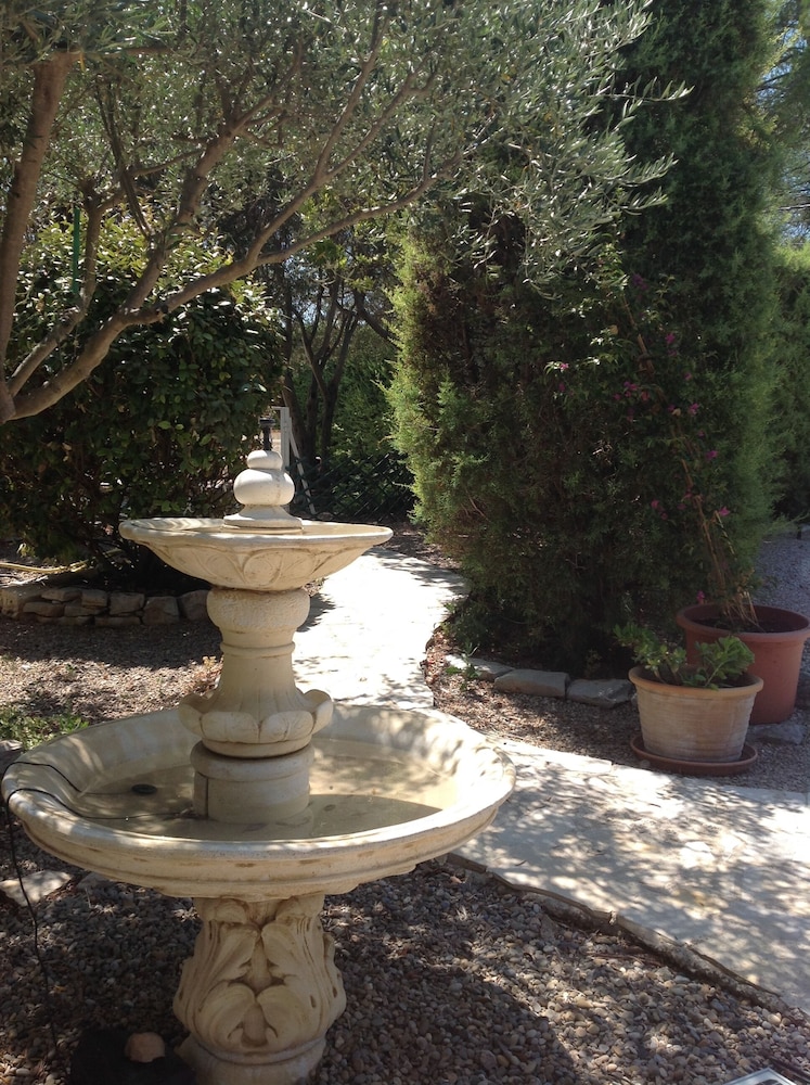 Photo 28