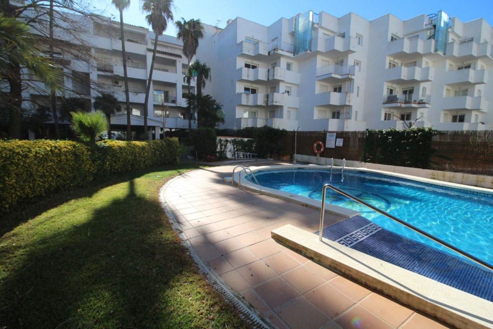 Apartment in Roses for 4 People