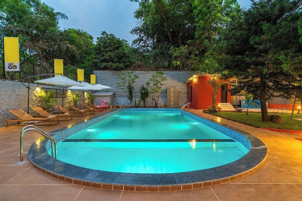 The Hosteller Lonavala City Centre