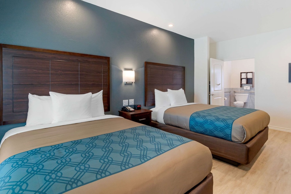 Econo Lodge Houston Northwest - Cypress - Image 2
