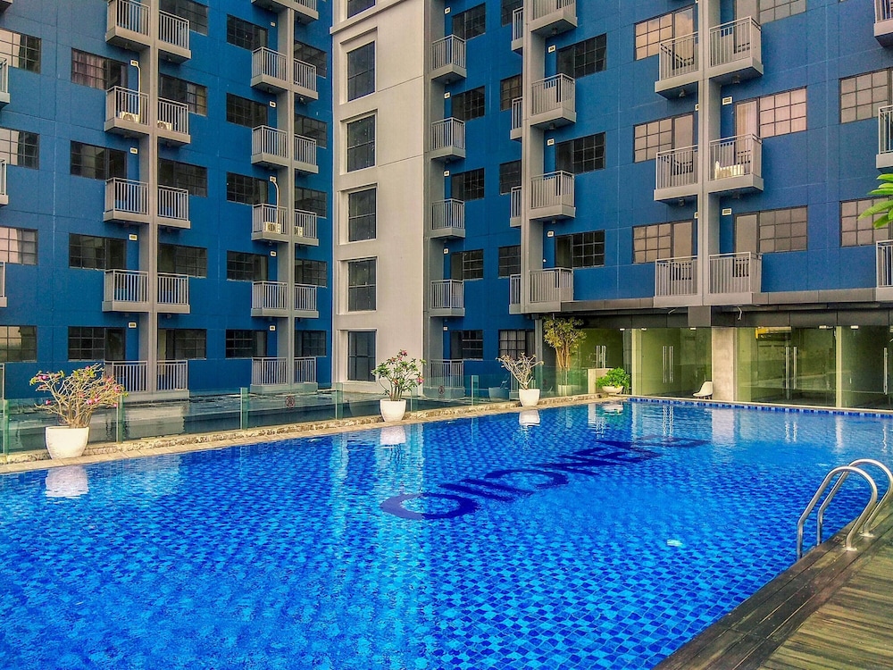 Fully Furnished With Modern Design Studio At Evenciio Apartment