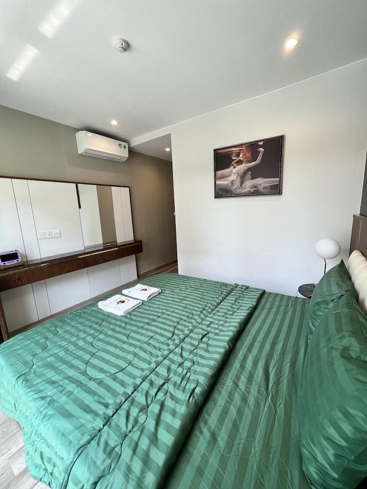 Agarwood Villa - Beach and Pool Phu Quoc view 3