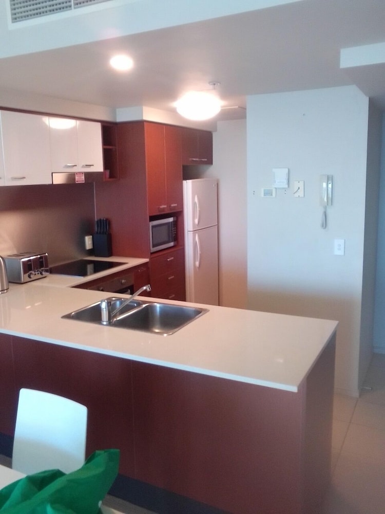 Chevron Renaissance Private room Lvl16