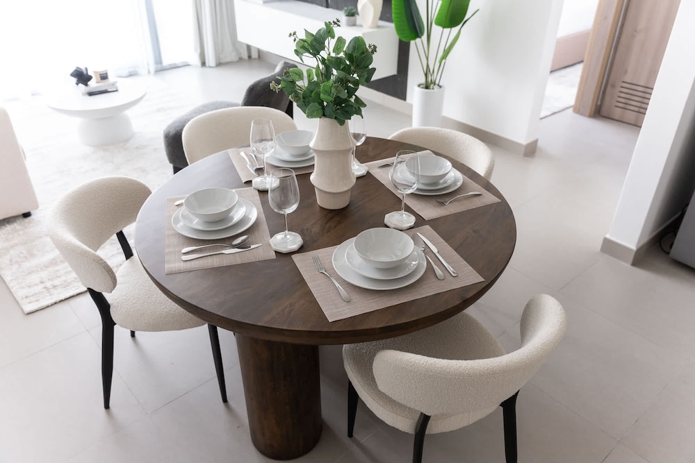 Modern Aesthetic 1-bedroom Apartment in Dubai Hills