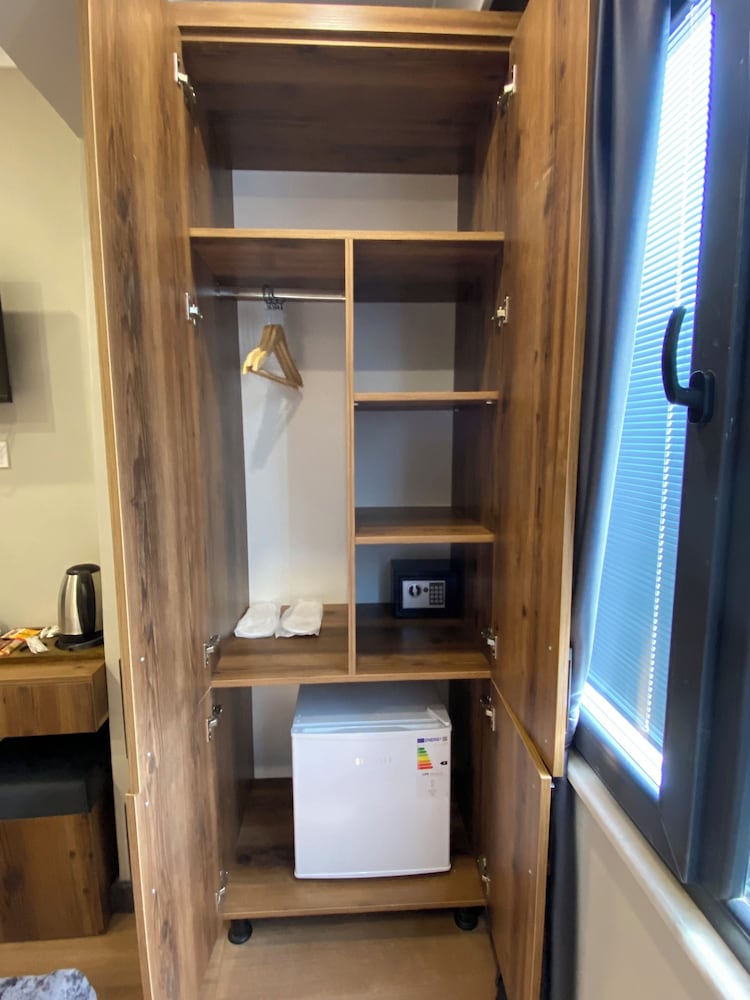 Zeyn Hotel Istanbul - Image 85