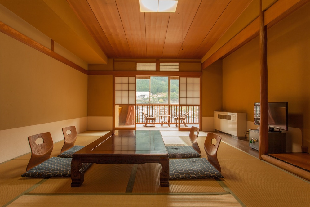Gero Onsen Okudaya Happoen