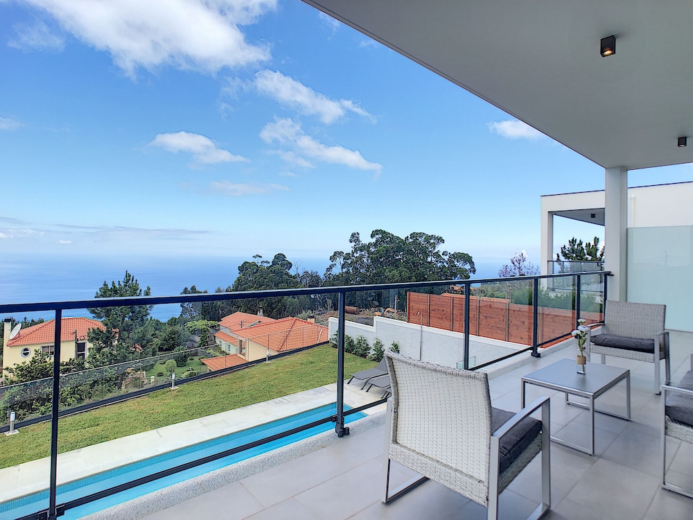 Villa Relaxing View by MHM view 3