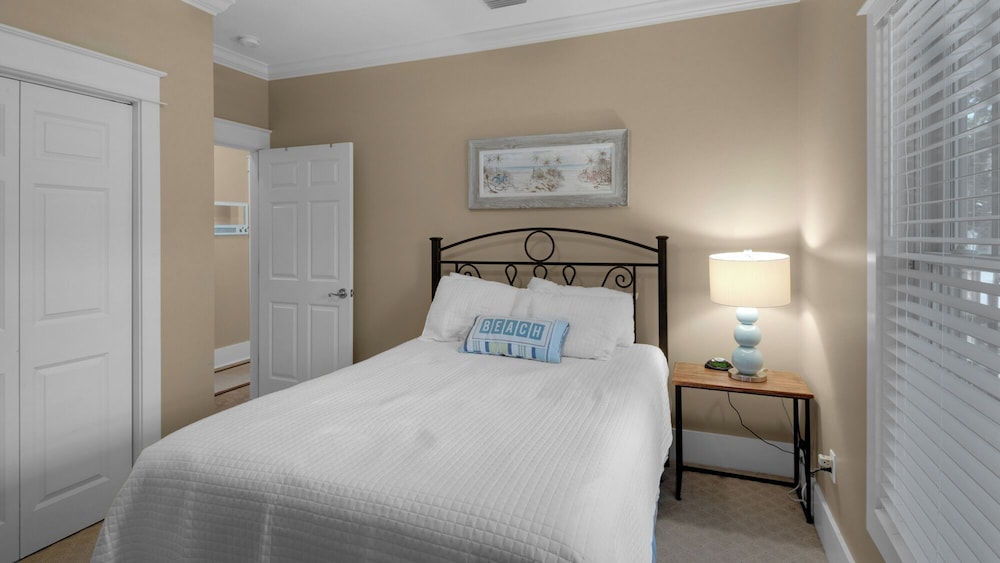 Closet to Each Walkway - 2 Pools - Tennis - Sleeps 14