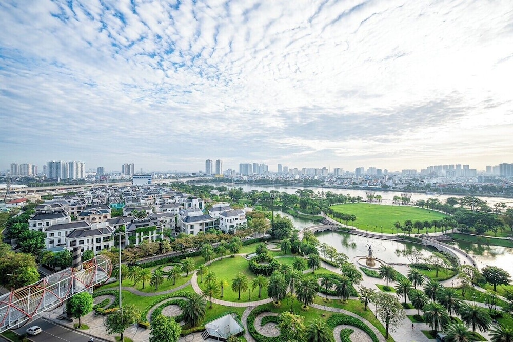 Vinhomes Central Park Landmark 81-Apts