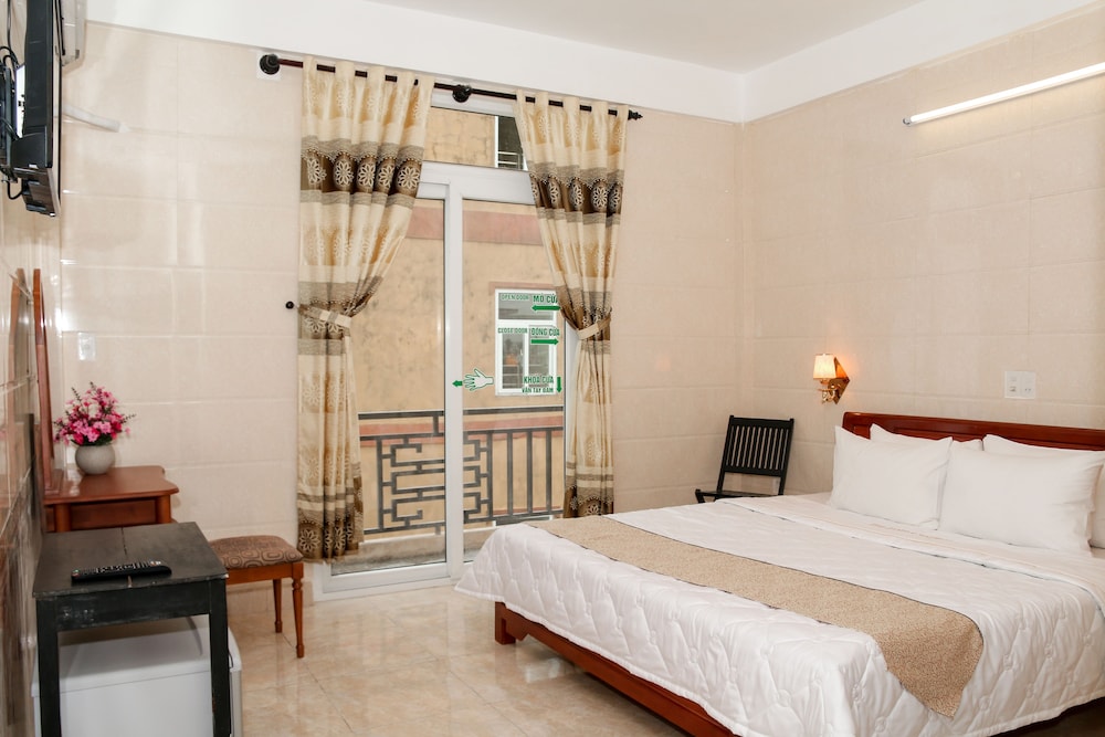 Hue Boutique Homestay
