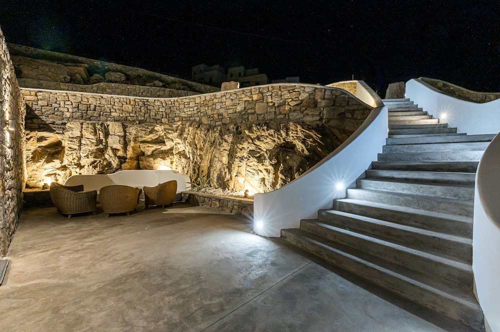 Carpe Diem Villas Mykonos - Heated Pool