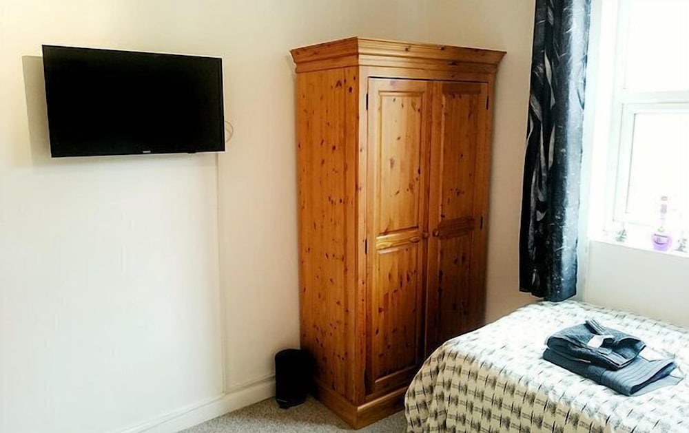 Lincoln Vacations - Cafe 42 Bed  Breakfast - Property Image 8