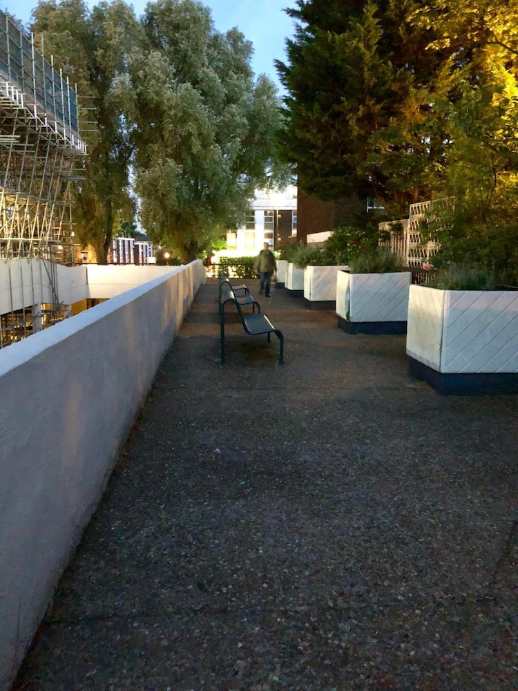 outdoor bbq area