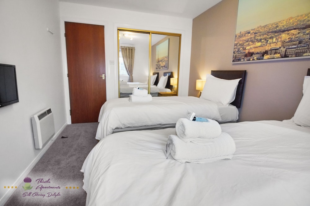 Thistle Apartments - City View Apartment