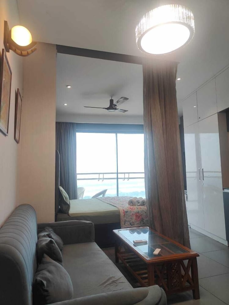 Luxury Stay Supernova