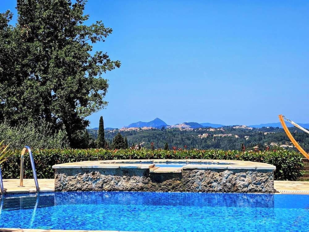 Villa Claire Corfu