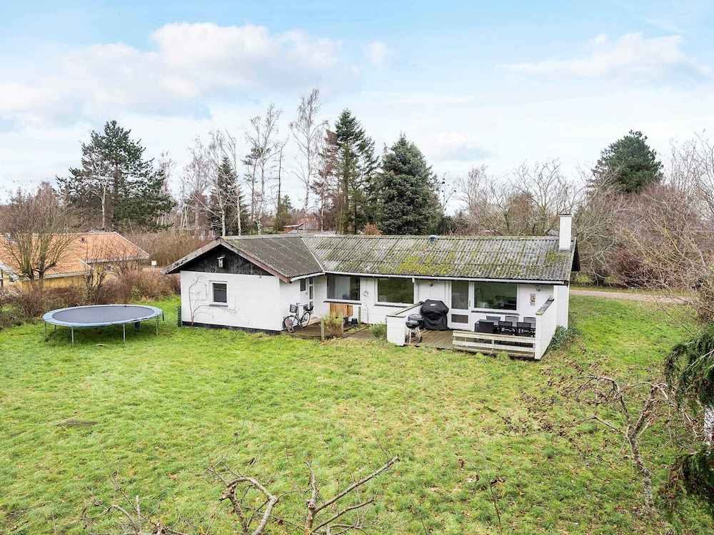 5 Star Holiday Home in Stege