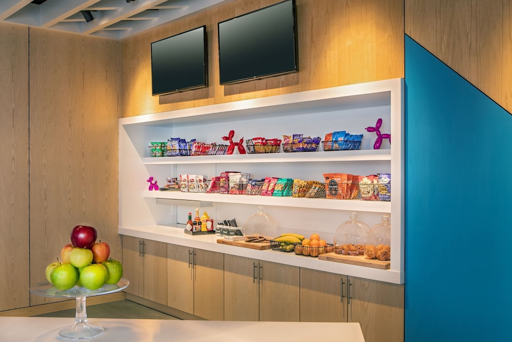 Aloft Framingham - Property Image 14