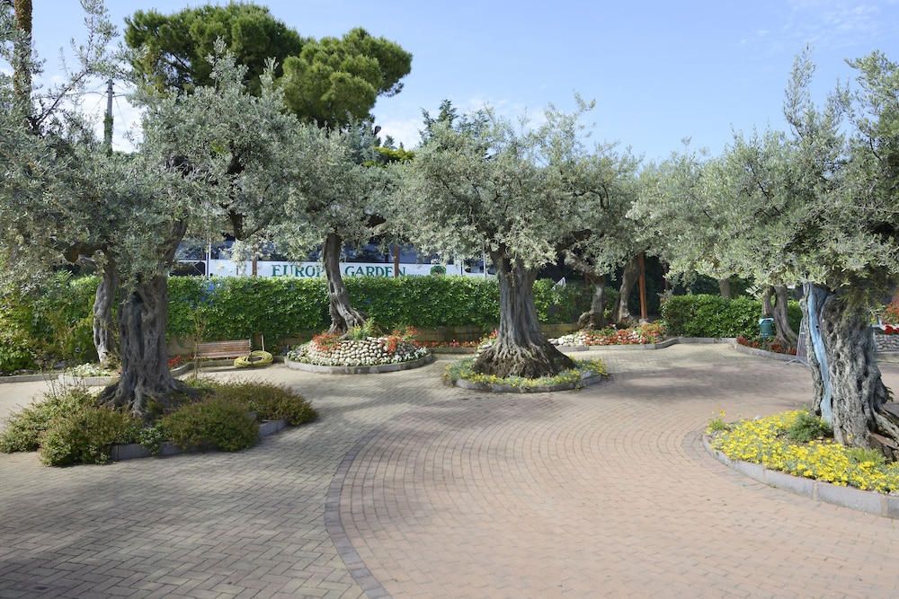 IHR Europe Garden Village