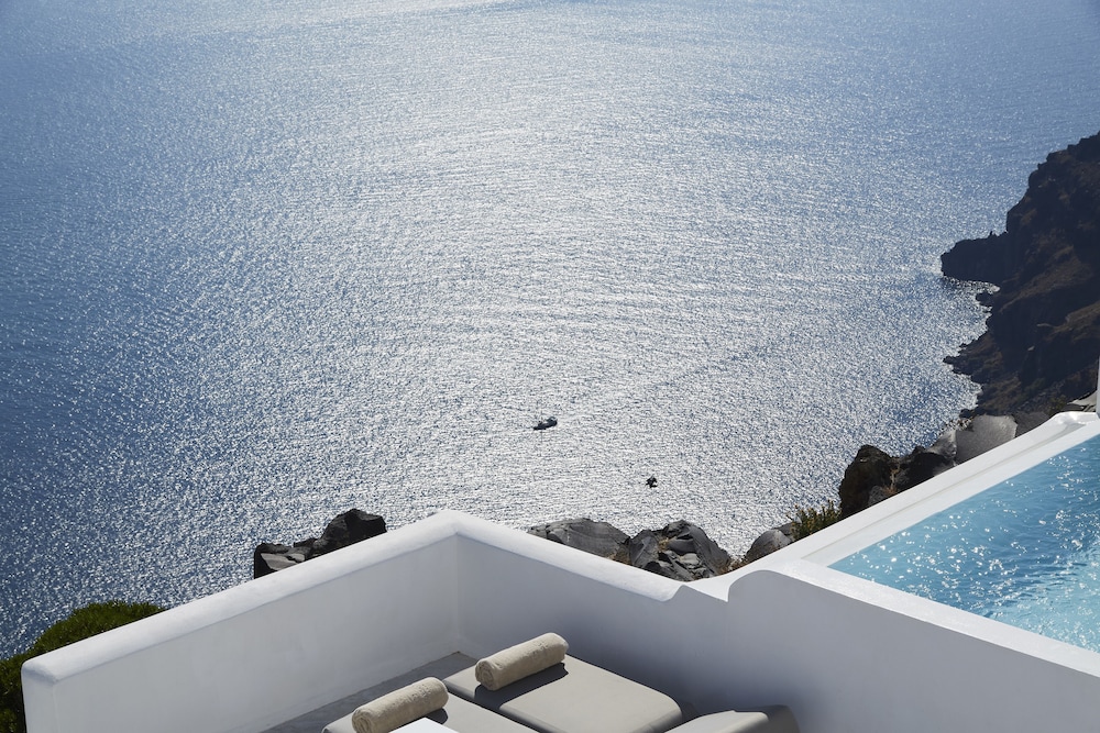 Canaves Elefas Villas