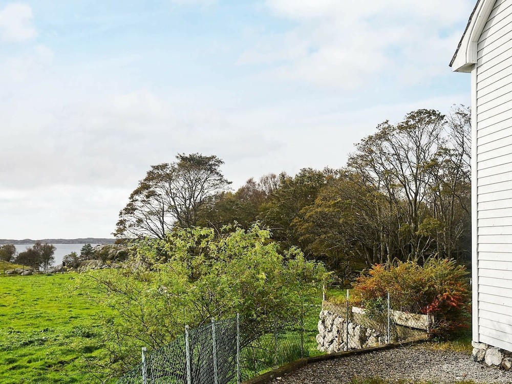 8 Person Holiday Home in Finnas view 5