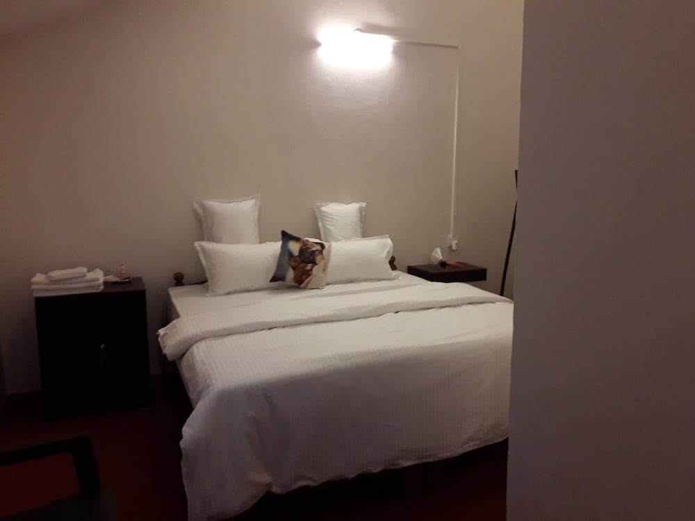 Hotel Dhuni Resorts goa view 4